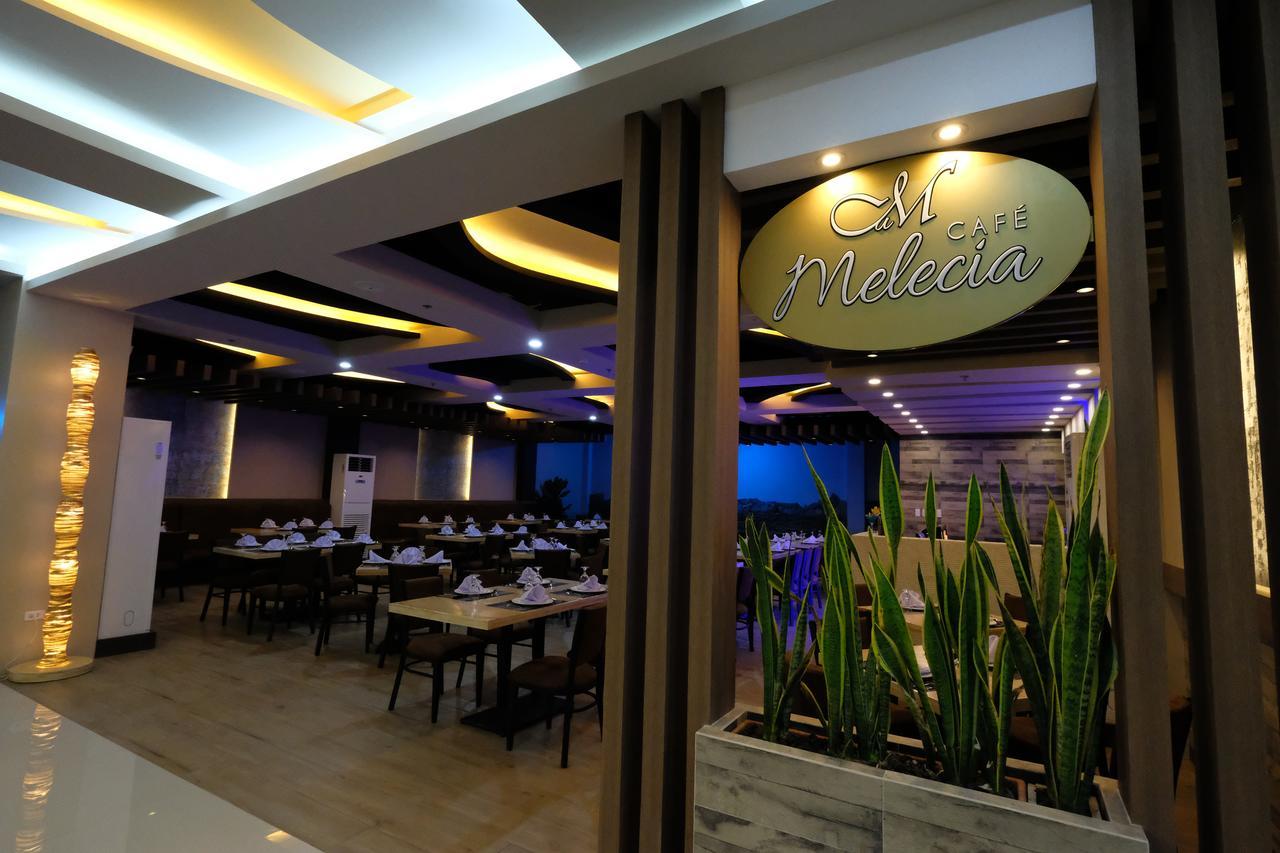 Kew Hotel Tagbilaran Екстериор снимка
